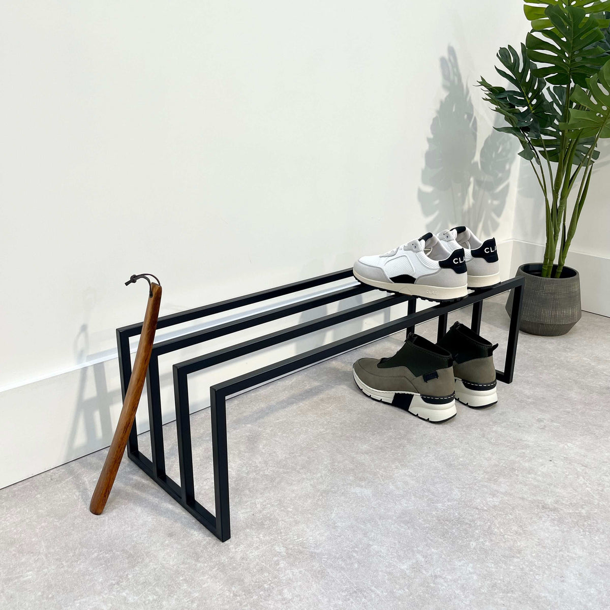 Sleek Metal Shoe Rack – Modern & Space-Saving Storage | UK — Rose And