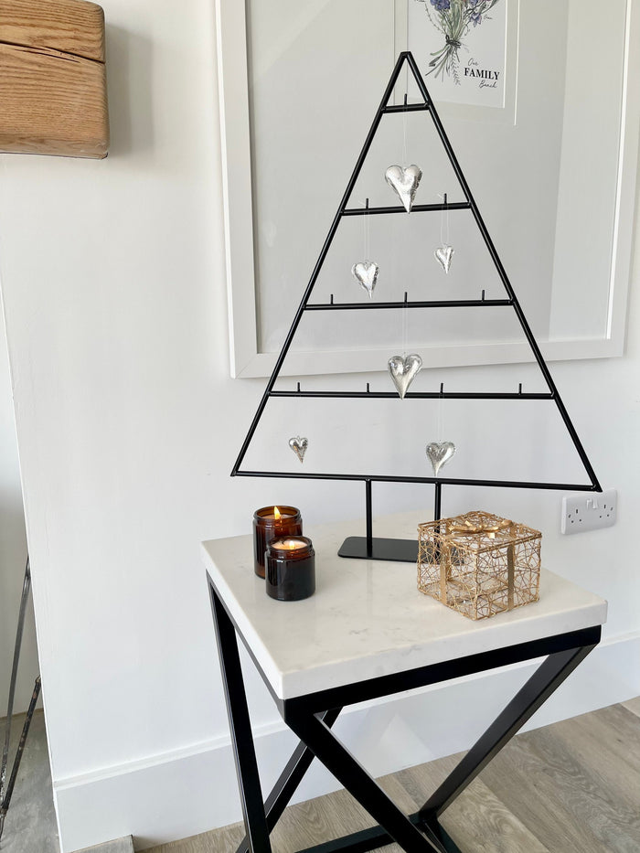 Christmas Tree - Standing Metal Ornament Decoration Table Top